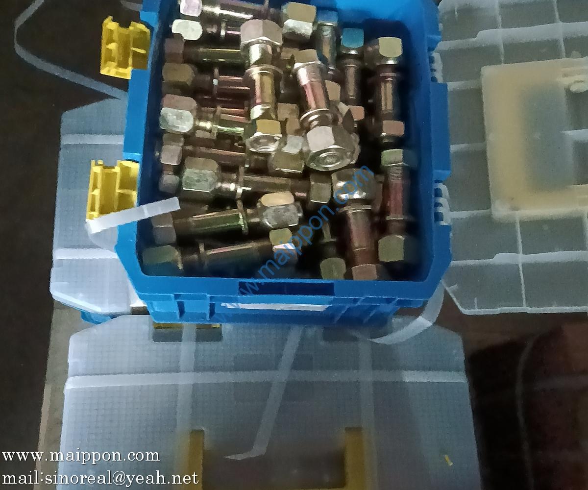 250300312 250300296 Wheel rim bolts and nuts XCMG