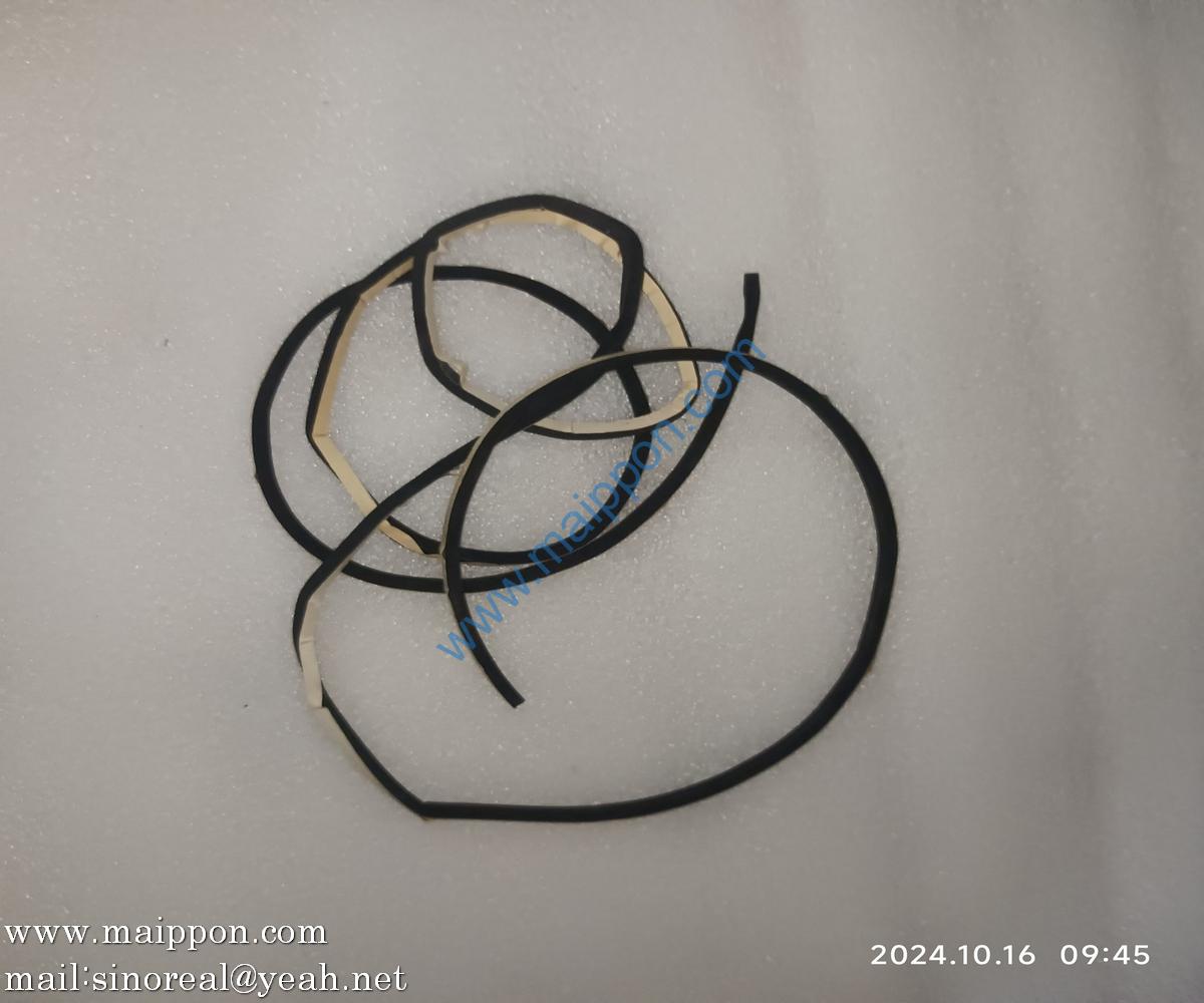 C3-6-042 Front Windshield Seal Foam 802138299 XCMG parts
