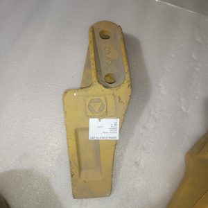 LW321F.26-2 Left Side Tooth 250900264 9351336  XCMG parts