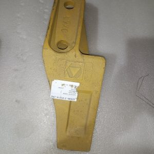 LW321F.26-1 Right SideTooth 250900263 9351335 XCMG parts