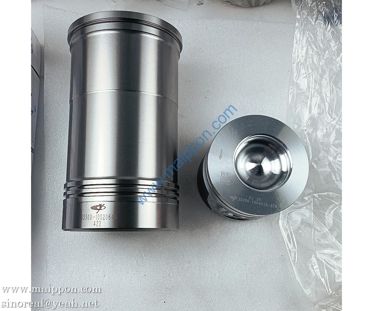 J3200-9000200 Cylinder and Piston Repair Kit YUCHAI Engine Parts