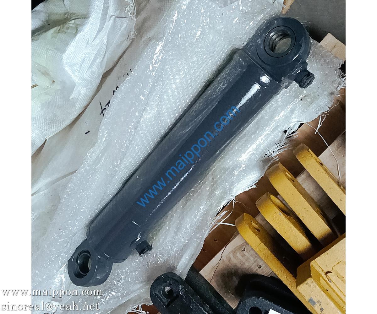 251808071 Steering Cylinder XGYG01-042D XCMG Parts